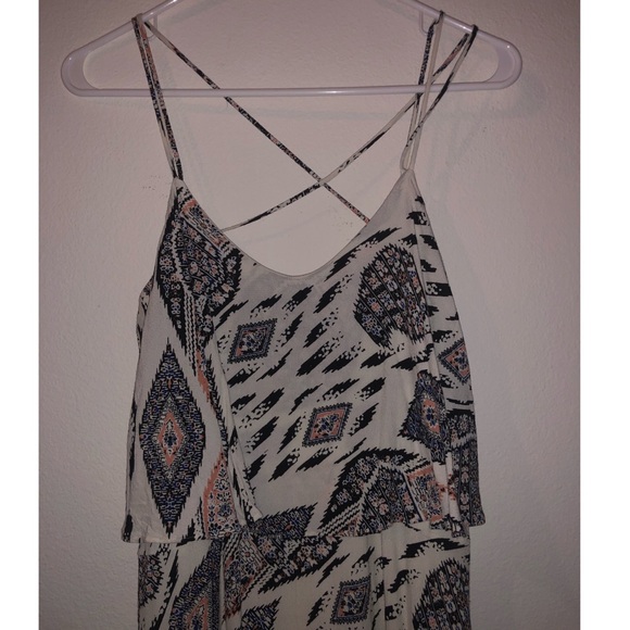 Vince Camuto Maxi Dress - Picture 3 of 5